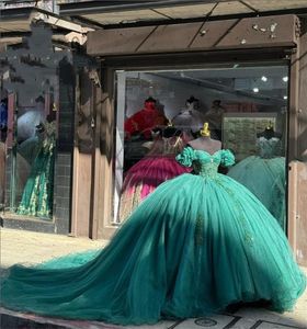 Princesa Quinceanera Vestidos Verde Escuro Long Train Tulle Alças Doce 16 Vestido Lace Apliques Corset Prom Vestidos de ocasião especial para meninas 2024