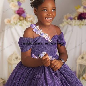 Princesse Paillettes Fleur Fille Robe De L'épaule Lavande Formelle Robes De Soirée Enfants Une Ligne De Bal Communion Porter