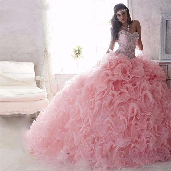 Princesa dulce 16 vestidos de quinceañera vestido de baile Organza Ruffle rosa vestidos de quinceañera con cordones diamantes de imitación vestido de Debutante 293Z