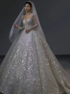 Princesse Blanc Une Ligne Robes De Mariée Robes De Mariée Puffy Tiered Tulle Jupe À Manches Longues Train De Balayage Étage Longueur Robe De Mariée Arabie Saoudite Robes De Mariée Élégantes 2023