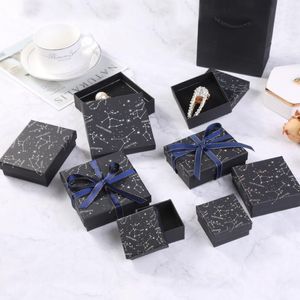 Boîtes à bijoux noires imprimées feuilles, organisateur de rangement, clous Constellation, coffret cadeau, collier, boucles d'oreilles, boîte à bagues, conteneur d'emballage en papier