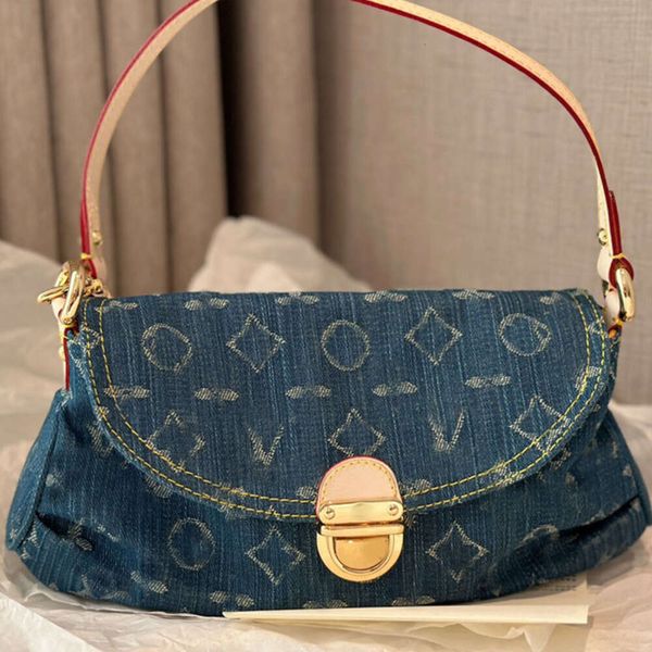 Denim imprimé luxe sous les bras femmes sac de créateur matelassé tendance fourre-tout matériel en métal doré sangle en cuir réglable sac à main d'épaule portable grande capacité 22