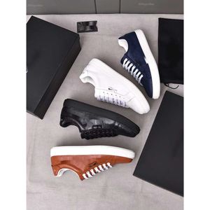 Chaussures en cuir imprimé Chaussures extensibles jusqu'aux entraîneurs chaussures hommes en cuir chaussures de créateur hommes toile rose dentelle décontracté semelle en caoutchouc entraîneurs diapositives chaussures coton chaussures basses et hautes