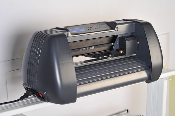 Imprimantes Machines de découpe avec traceur de découpe de bureau à faible coût de 14 pouces avec logiciel Signmaster