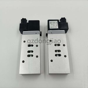 PRINTERS 1 -PIEF SOLENODE KLEP VOOR MAN ROLAND 700 Drukmachine 537x281344 Luchtklep voor Roland 700