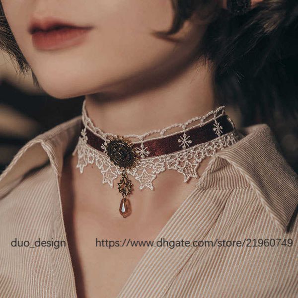 Designer privé fabriqué à la main steampunk étoiles de Noël ruban foncé ruban rouge noir et blanc choker colliers de luxe Colliers