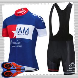 Pro team IAM Ciclismo Mangas cortas jersey (babero) conjuntos de pantalones cortos Hombres Verano Transpirable Ropa de bicicleta de carretera MTB bicicleta Trajes Uniforme deportivo Y21041521