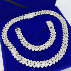 Product Iced Out Sterling Silver voor sieraden waardoor VVS Moissanite Miami Cuban Link Chain maakt