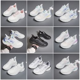 Produit Été 2024 Nouveau créateur de course pour hommes femmes baskets de mode blanc noir gris rose Mesh-058 Surface femmes baskets de sport de plein air Sneaker 96 s