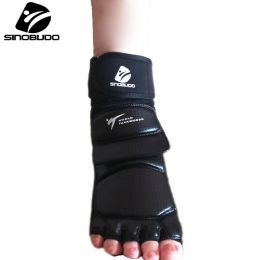 Produits Nouveaux WT Taekwondo Gants de pied en cuir PU Sparring Karaté Protecteur de cheville Équipement de garde Boxe Arts martiaux Chaussettes de protection des pieds Adulte Enfant