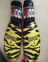 Professionele volwassen maat lederen heren kickbokshandschoenen dames Mma Muay Thai7131451