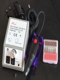 Professionele elektrische nageloefenmachine met boorbits 220V EU -plug hele5611463