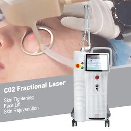 Vagin professionnel du système laser fractionnel Co2 Serrer les soins de la peau Rajeunissement de la peau Machine laser puissante et indolore Enlèvement des cicatrices des vergetures Équipement de beauté