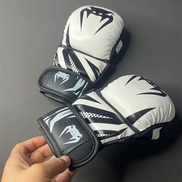 Gants de boxe MMA à demi-doigts professionnels épaissis Sanda Muay Thai Fighting Training Gants Boxing Training Accessoires 240409