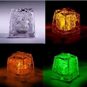 Venta al por mayor profesional agua helada luminosa luz nocturna inducción suministros creativos de boda Led Rave Toy