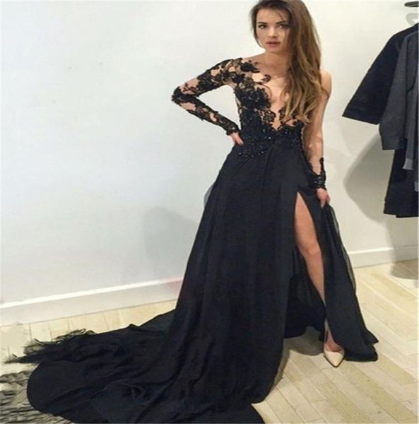 Robes de bal Long 2019 Sexy Voir à travers les applications de robe de bal à manches longues en dentelle