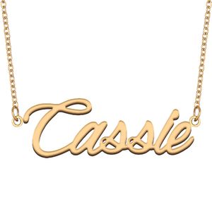 Cassie naam ketting aangepaste naamplaatje hanger voor vrouwen meisjes verjaardagscadeau kinderen beste vrienden sieraden 18k verguld roestvrij staal