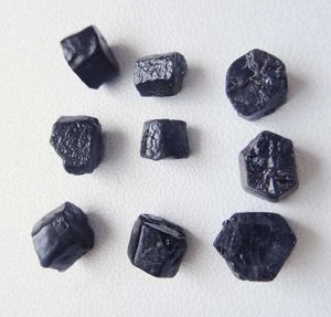 Promotion 3 ct saphir pierres précieuses brutes échantillons de minéraux précieux saphir brut de la plus grande mine de saphir chinoise certificat GIC H1015
