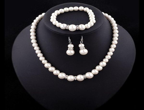 Promotion Bride Jewelry of Creative Imitation Pearl Collier Boucles d'oreilles 3 pièces Costume Marriage Jewerly Set4670458