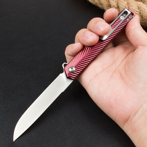 Promotion CK820 Flipper Couteau pliant 8Cr13Mov Satin Drop Point Blade Poignée en alliage d'aluminium Camping en plein air Randonnée EDC Couteaux de poche avec boîte de vente au détail