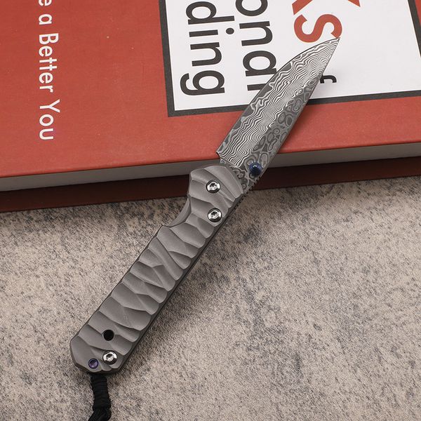 Promoción de gama alta CR Pequeño cuchillo plegable Hoja de acero de Damasco CNC TC4 Mango de aleación de titanio EDC al aire libre Carpeta de bolsillo Cuchillos Equipo de supervivencia