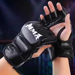 Beschermende uitrusting 3 cm dikke bokshandschoenen Half vingerboktas Taekwondo en Thaise bokshandschoenen Professionele bokstrainingsapparatuur 240424