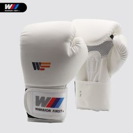 Équipement de protection prix d'usine gants d'entraînement de boxe Muay Thai Guantes De Boxeo MMA gants de boxe d'entraînement de sacs de sable 8 oz 10 oz 12 oz 14 oz 16 oz 230617