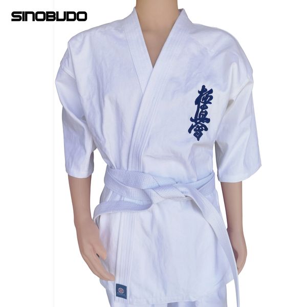 Equipo de protección Kyokushinkai Dobok de alta calidad 12 oz 100% algodón Dogi Canvas Karate Uniforme Kimono Gi Paño Cinturón blanco gratis para niños adultos 231011
