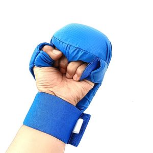 Équipement de protection Taekwondo Équipement MMA Costume Gants de boxe Ensemble Jambe Protège-tibia Main Paume Pied Protecteur Hommes Bandes Karaté Unisexe Adulte Enfant 231212