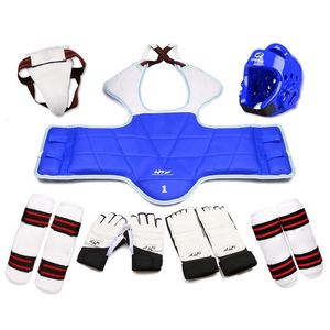 Beschermende uitrusting Taekwondo Glvoes Karate Body Protector Gear Volwassen Kinderen Kinderen Jockstrap Arm Shin Chest Guard Helm Trainingsset Apparatuur 230808