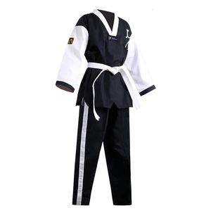Équipement de protection Uniforme de Taekwondo pour débutants WT Noir Blanc Dobok Tae Kwon Do MMA Costumes de karaté d'arts martiaux brodés 231115
