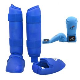 Beschermende uitrusting Taekwondo Uniform Karate Sparring Gear Set Been Handbeschermer Scheenbeschermer Palm Bokshandschoenen Sokschoenen MMA Training Volwassen kind 230808