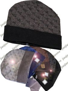 Diseñador de PU Otoño Invierno Gorros Sombreros de alta calidad Hombres Mujeres Gorras Moda Clásico Otoño Lana Al aire libre Cálido Gorros de calavera Sombrero de invierno Piel de conejo real niñas niños fd33