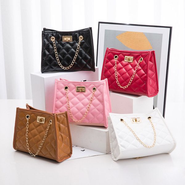 PU Girls Phone Mobile Messenger Hands sacs Wholesale 2023 Fashion Summer Fomes Broidered Chain Shoulder Ladies Mini Bags FMT-4162