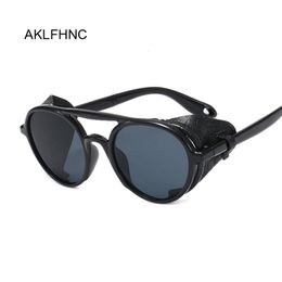 PU cuir cadre Punk lunettes de soleil pour homme 2019 marque de luxe noir Steampunk femme ronde Vintage Rivet bouton lunettes de soleil femme