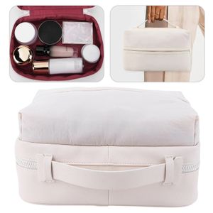 PU lederen make-up organizer case met handvat en zakken Draagbare make-up kwast organizer Waterdicht Pluizig voor vrouwen en meisjes 240122