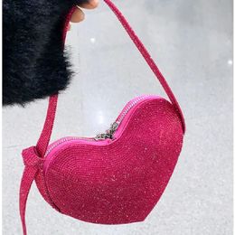 PU cuir femmes en forme de coeur sac à bandoulière de luxe concepteur perceuse sacs à bandoulière pour dames femme soirée pochette sac à main sacs à main 240301