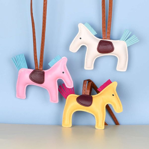 PU Pony cuerda de mano Aron borla de color llavero de coche multifuncional Bluetooth bolsa colgante regalo