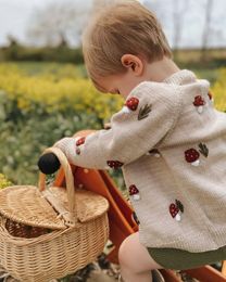 Pullover Autunno inverno vestiti per bambina e ragazzo vestiti di funghi ricamati a mano per cappotto per neonati maglione cardigan per bambini articolo L2401