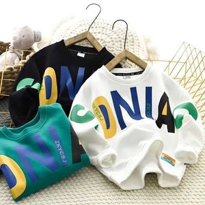Pull Vêtements pour enfants Japon Style coréen Pull Tops 4-14 ans Automne Printemps Bébé Garçons Casual Manches Longues Sweatshirts T-Shirt Enfants L23121511