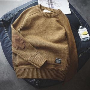 Pullover heren college stijl patch kleur contrast en verdikte ronde nek trui mannen mode dikke wollen trui gebreide 220817