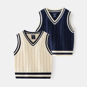 Pullover Preppy Style Warm Boys Vest Sweaters Children Kids Outerwear Pullovers Knitting Coat Age 27 Years 231030