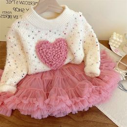 Trui Lente Herfst Meisjes Trui Baby Truien Kinderen Tops Peuter Kinderkleding Hart Rib Gebreid Kwastje 2 7Y 231213