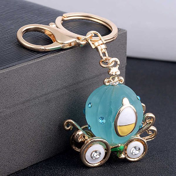 Porte-clés de conte de fées en cristal, chariot de citrouille, pour sac à main, boucle, pendentif pour voiture G1019