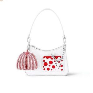 Pompoenen handtas yayoi kusama dames crossbody tas ontwerper mini pompoen tag 3D dots koppeling portemonnee zilveren ketting m20999242s