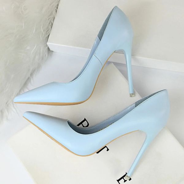 Pompes 2023 femmes sexy fétiche mince talons hauts scarpins femelle sweet jaune bleu talons rose pompes escarpins talons talons chaussures nuptiales