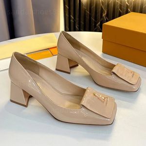 Pompes pour femmes Designer Slingback talons chaussures d'orteil carré sandales sandles