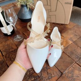 Pompes Melissa Summer Femme Pointed Toe chaussures plates Fashion Ladies Bow Jelly Sandales Niche Design Jelly Beach Shoes SM165