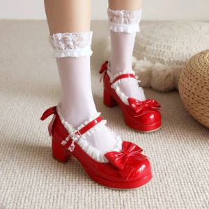 Pompes Sweet Lolita Mary Jane Chaussures Patent Leatherjk Princess Maid Cosplay Tea Party Pumps Kawaii Bow Med Talons en dentelle STRAP plus taille 48