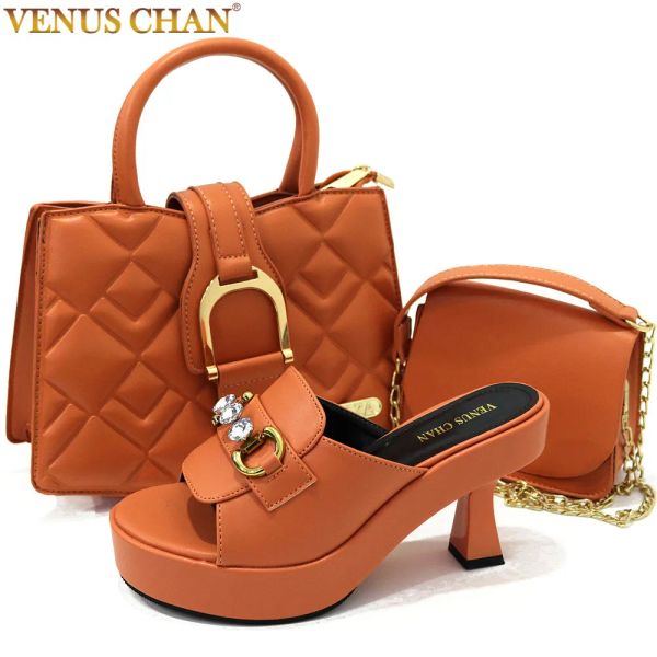 Pombas Venus Chan Plataforma zapatos Decoración de metal para mujeres Tacón alto Toed color naranja color italiano zapatos y bolsos a juego 2023